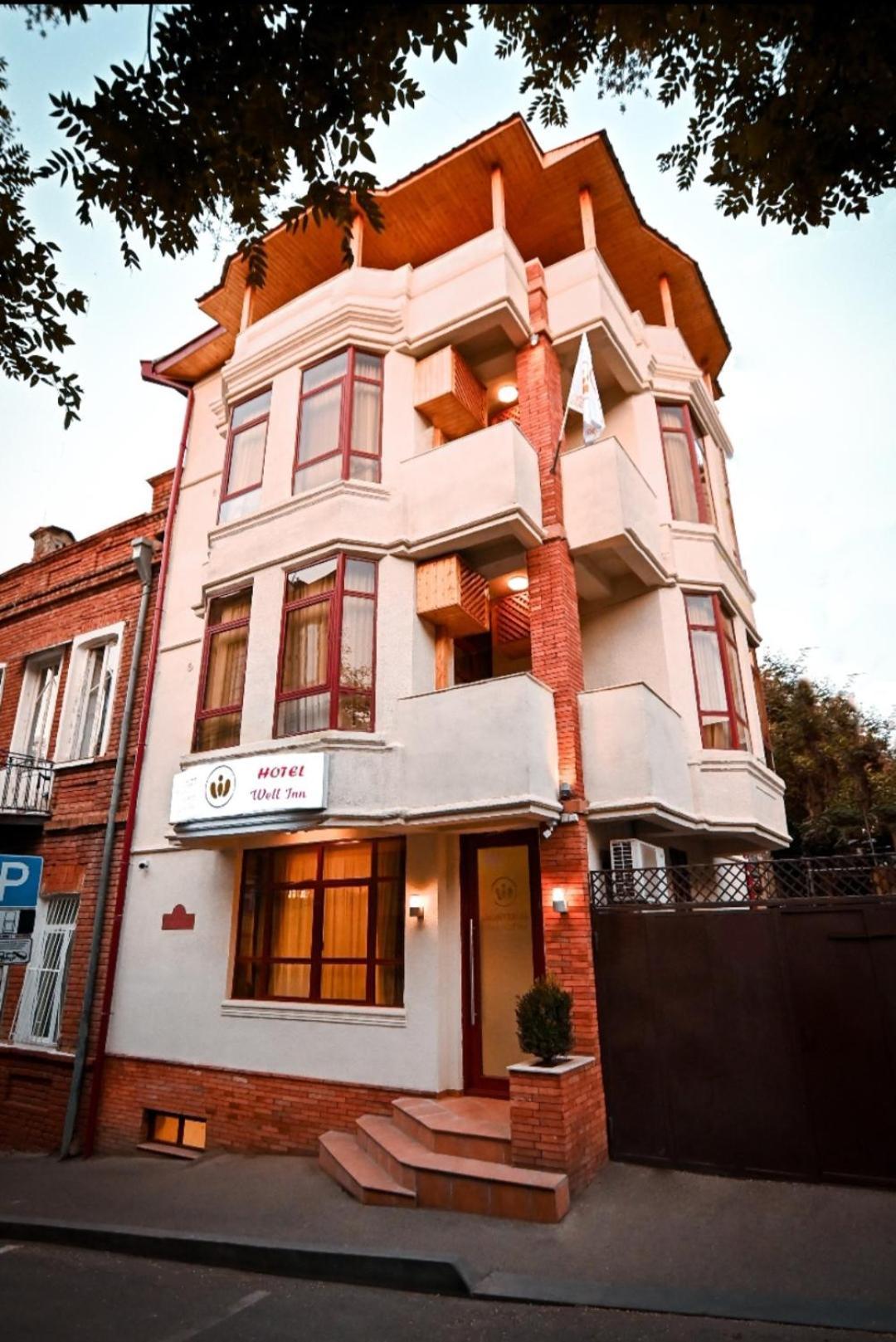 Hotel Well Inn Tbilisi ภายนอก รูปภาพ