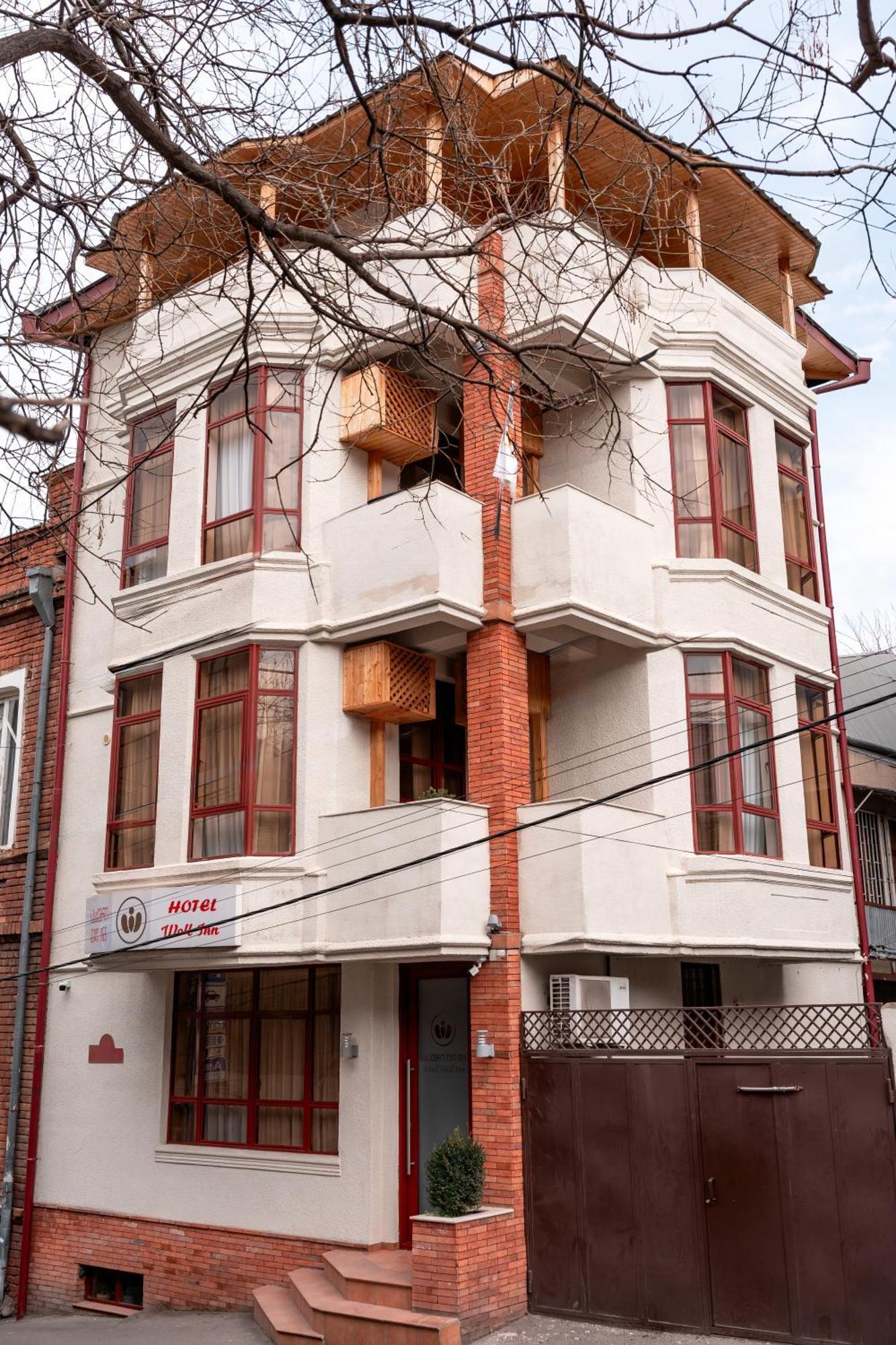 Hotel Well Inn Tbilisi ภายนอก รูปภาพ