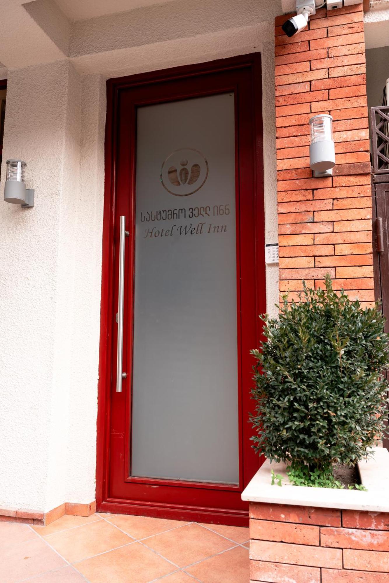 Hotel Well Inn Tbilisi ภายนอก รูปภาพ