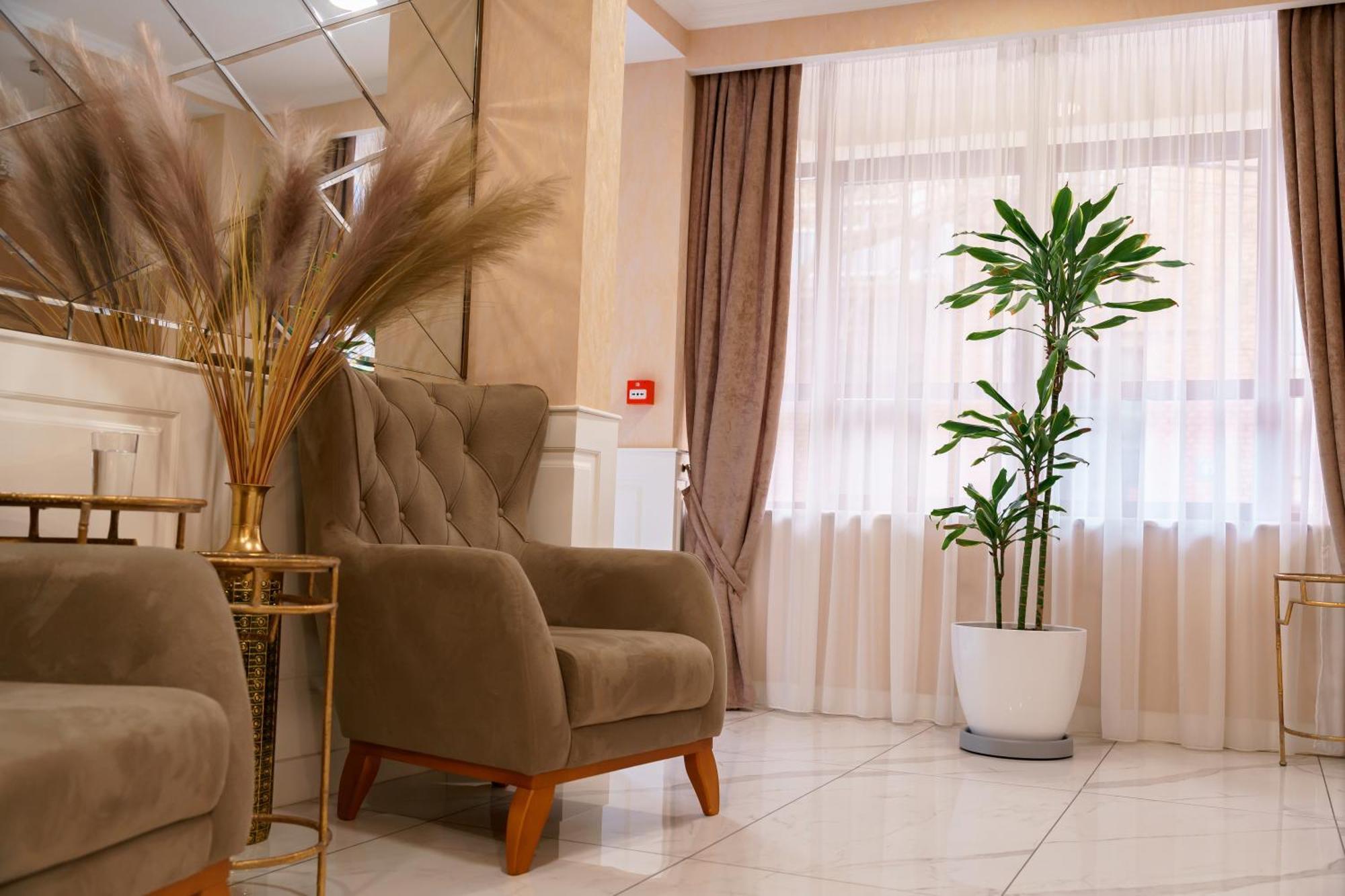 Hotel Well Inn Tbilisi ภายนอก รูปภาพ
